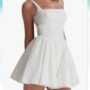 Womens Backless Bow Mini Dress size Medium